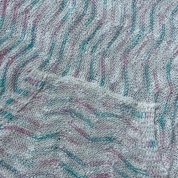 MYSTREE Chevron Hooded/Hoodie Sweater White With Pink & Blue Women’s Size Small - Picture 2 of 3